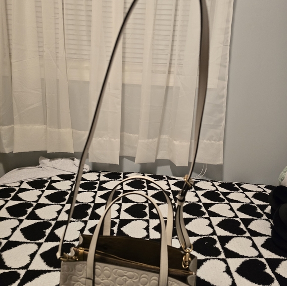 Brand New with Tags Coach Charlie Carryall 28 in Signature Leather - Picture 7 of 14